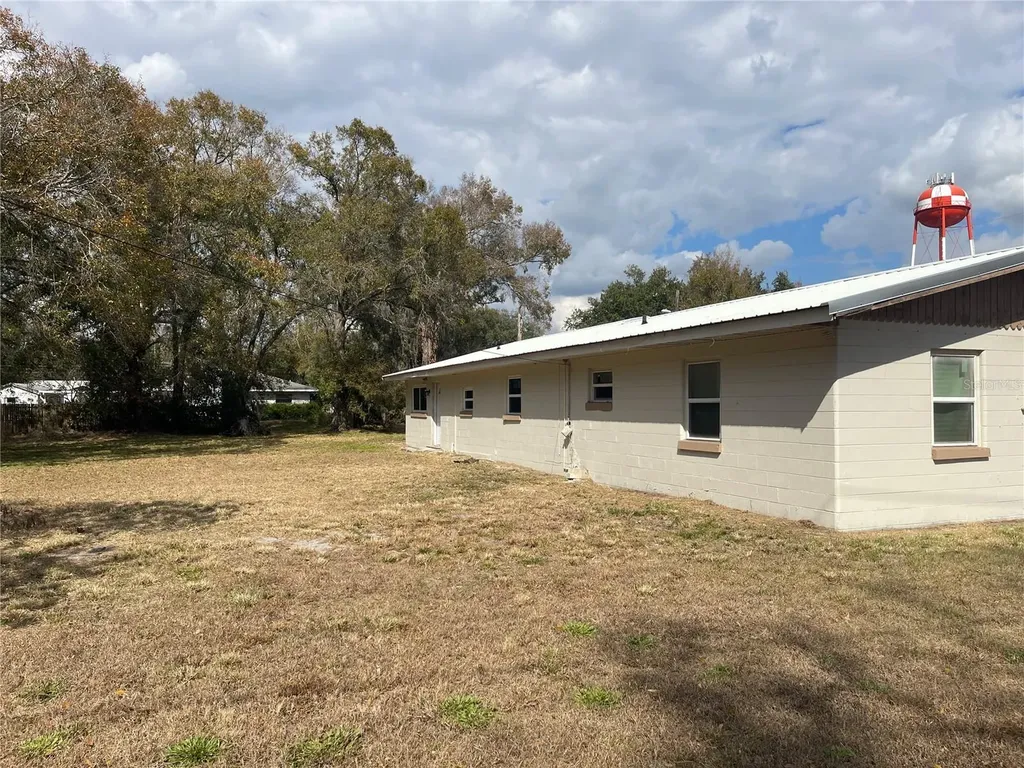 1701 36th Street NW Winter Haven FL 33881