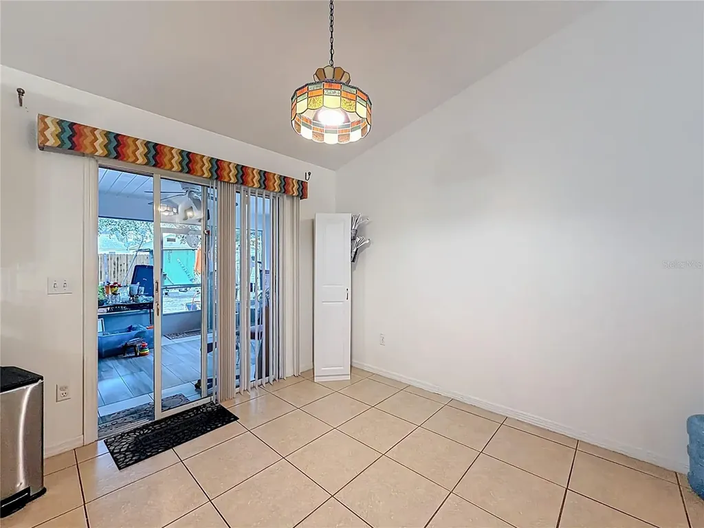 76 Teak Loop Ocala FL 34472