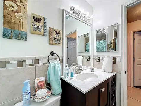 76 Teak Loop Ocala FL 34472