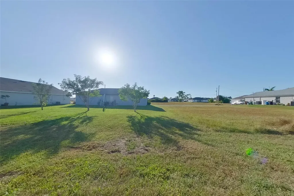2838 NW 19th Place Cape Coral FL 33993