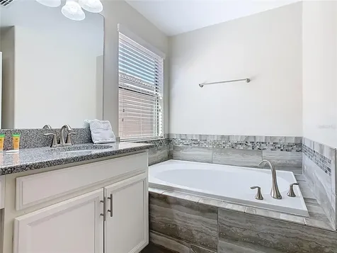 5528 Solterra Circle Davenport FL 33837