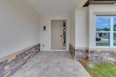 1821 Missouri Road NW Palm Bay FL 32907