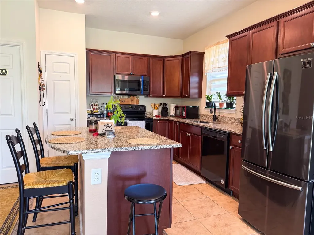 1808 Cayman Cove Circle St Cloud FL 34772