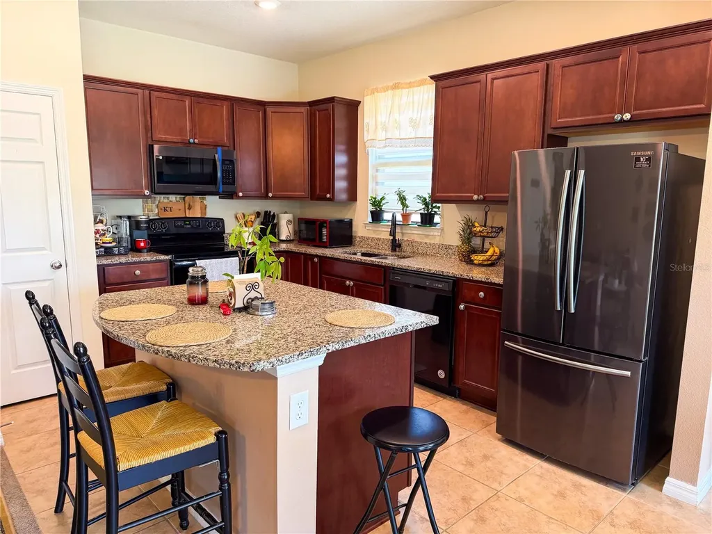 1808 Cayman Cove Circle St Cloud FL 34772