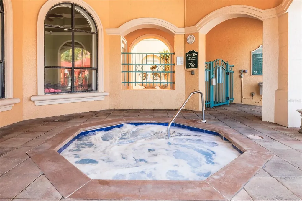 2722 Via Tivoli Clearwater FL 33764