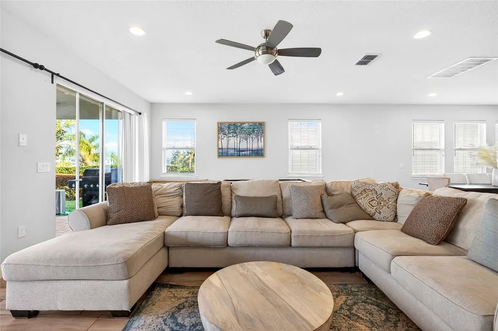 7724 Fairfax Drive Kissimmee FL 34747