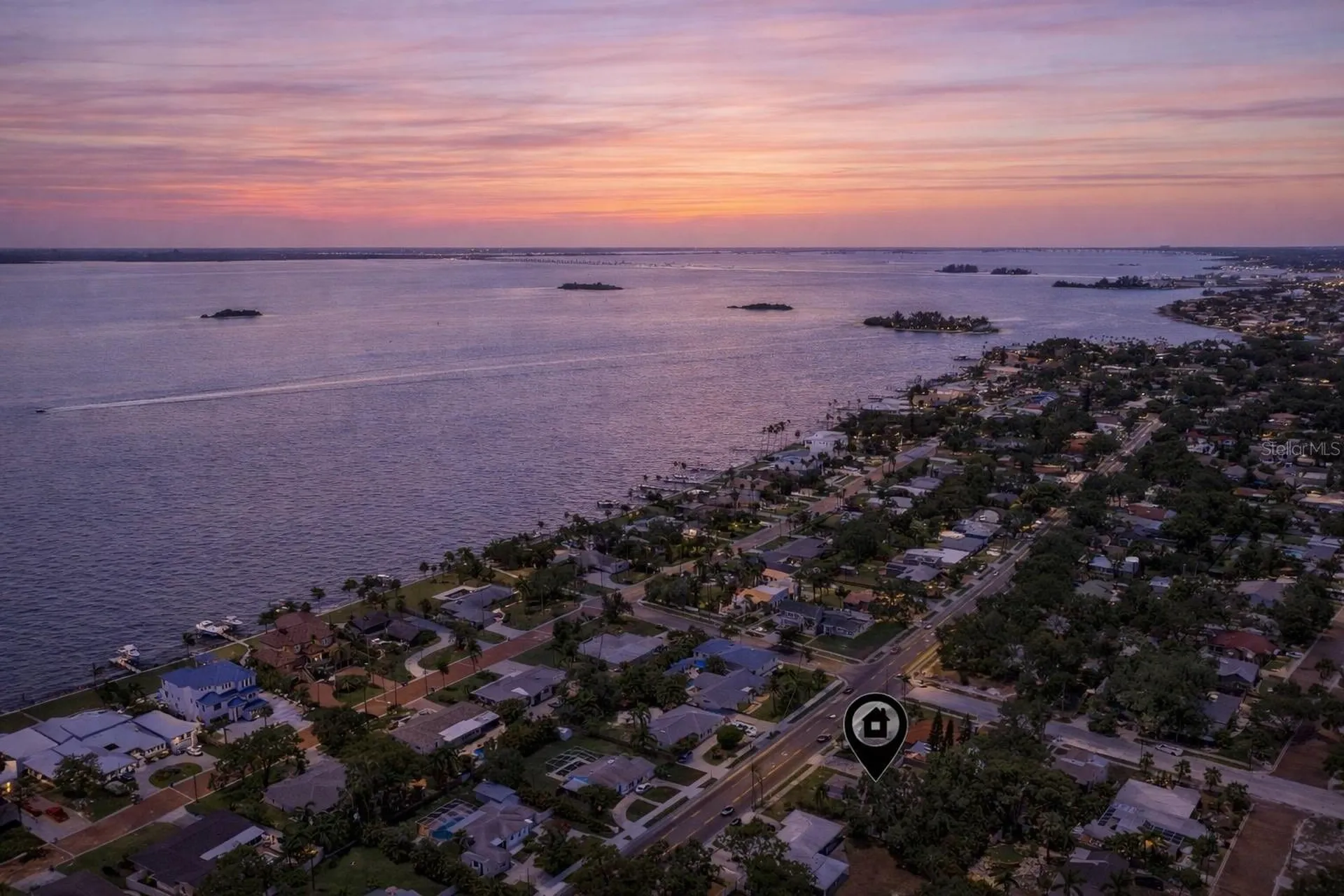 1579 Bayshore Boulevard Dunedin FL 34698