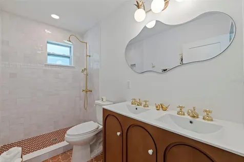 1579 Bayshore Boulevard Dunedin FL 34698