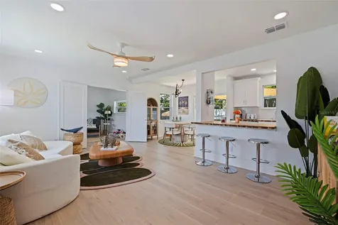 1579 Bayshore Boulevard Dunedin FL 34698