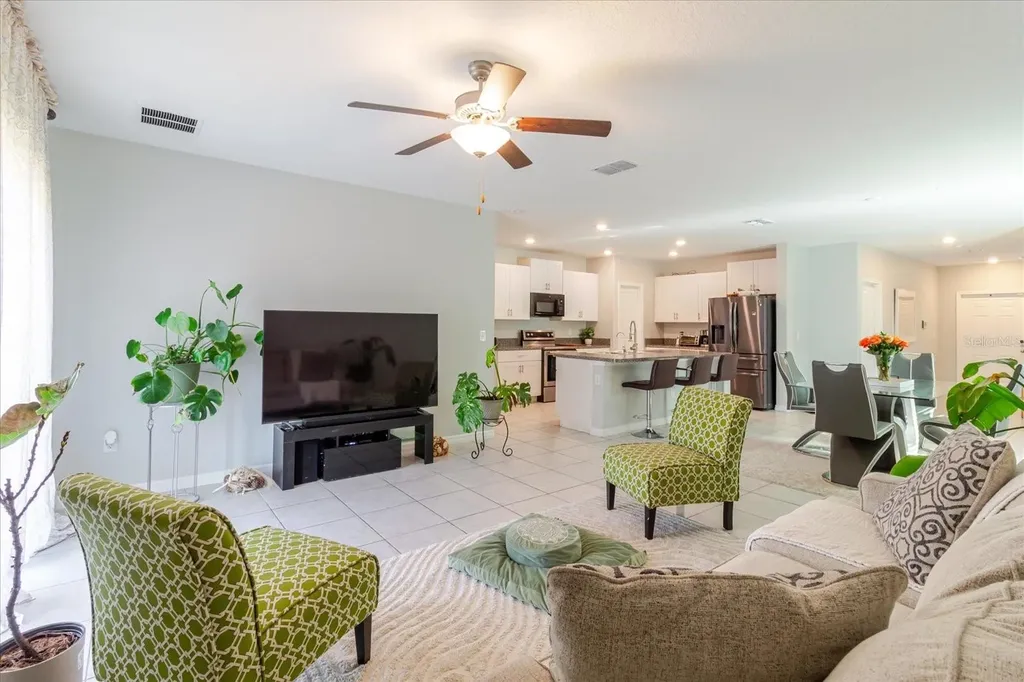 4513 Eternal Prince Drive Sun City Center FL 33573