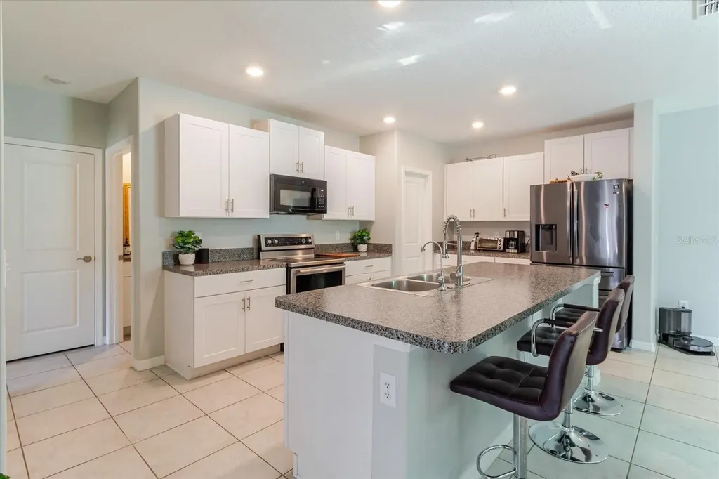 4513 Eternal Prince Drive Sun City Center FL 33573
