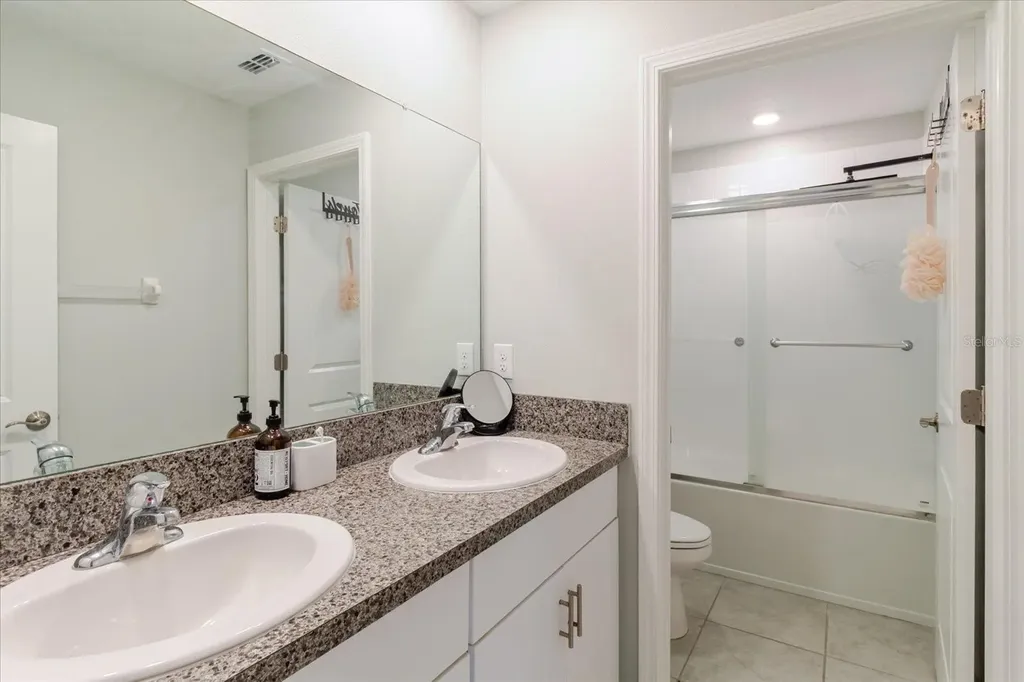 4513 Eternal Prince Drive Sun City Center FL 33573