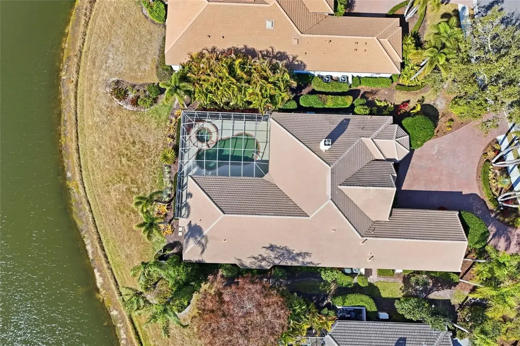 7908 Warwick Gardens Lane University Park FL 34201