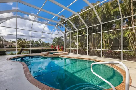 7908 Warwick Gardens Lane University Park FL 34201