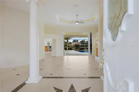 7908 Warwick Gardens Lane University Park FL 34201