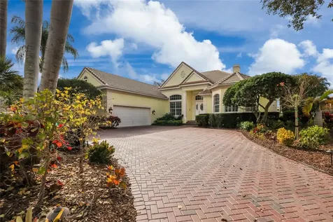 7908 Warwick Gardens Lane University Park FL 34201