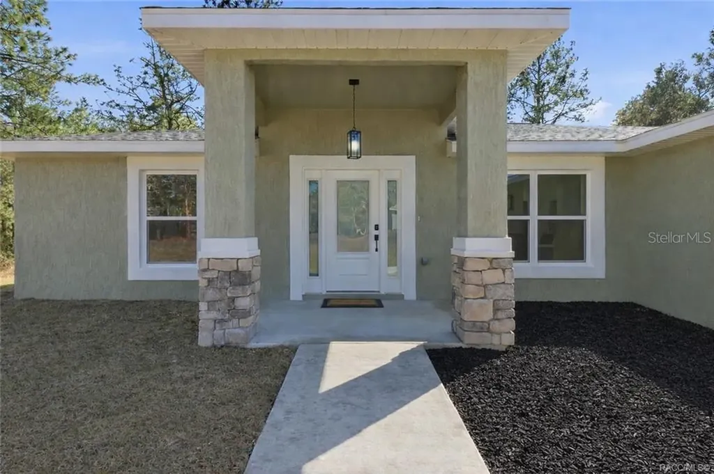 7821 N Sarazen Drive Citrus Springs FL 34434