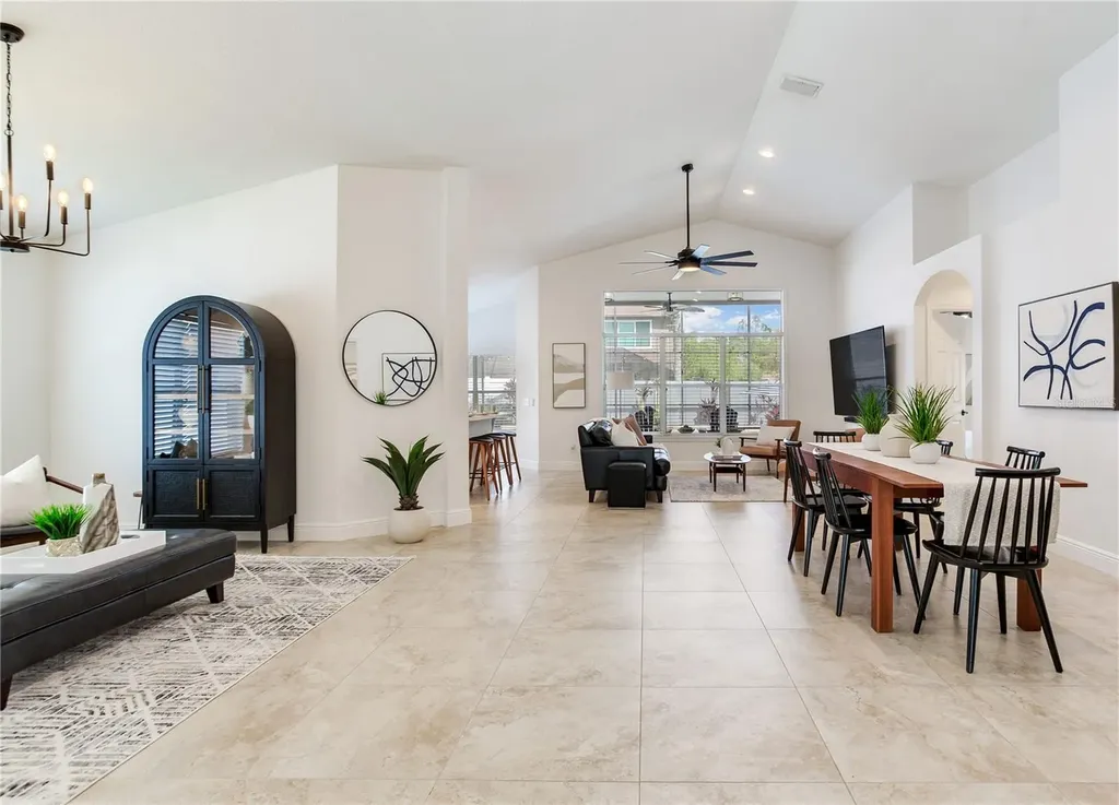 12134 Bishopsford Drive Tampa FL 33626