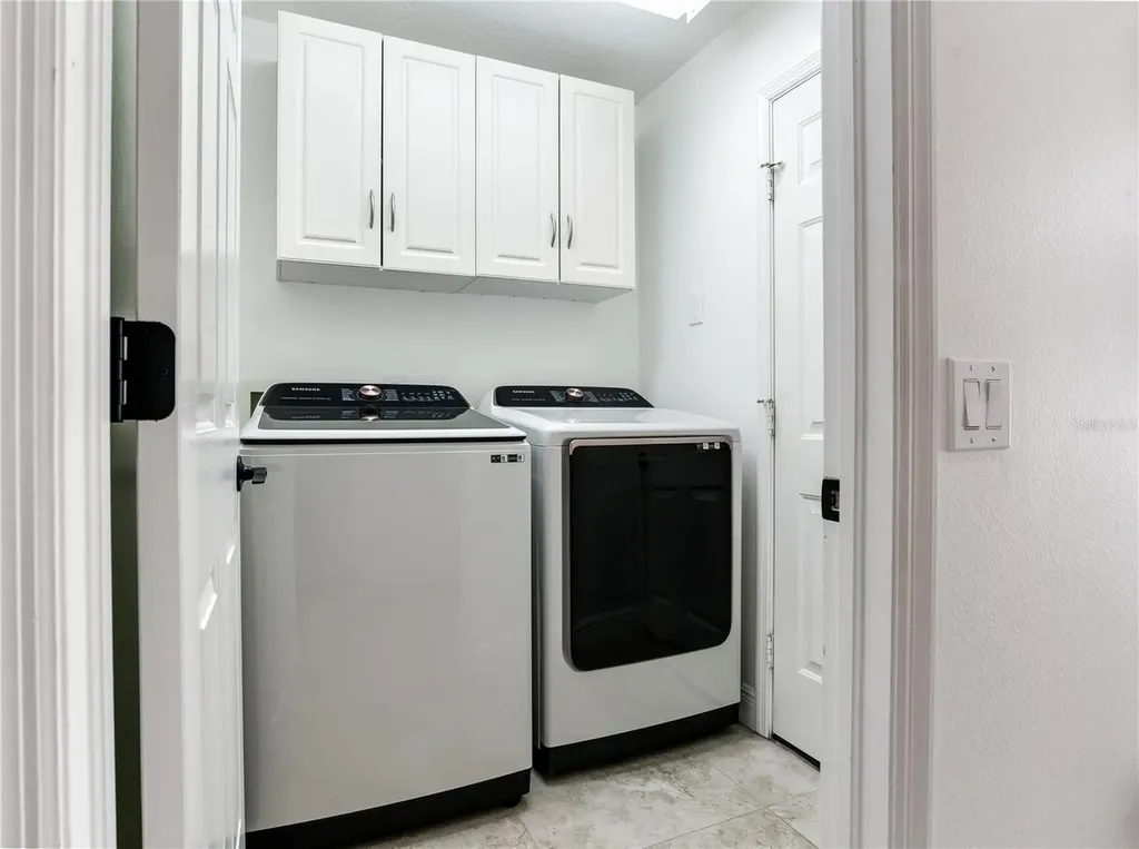 12134 Bishopsford Drive Tampa FL 33626