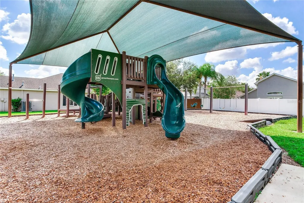 12134 Bishopsford Drive Tampa FL 33626