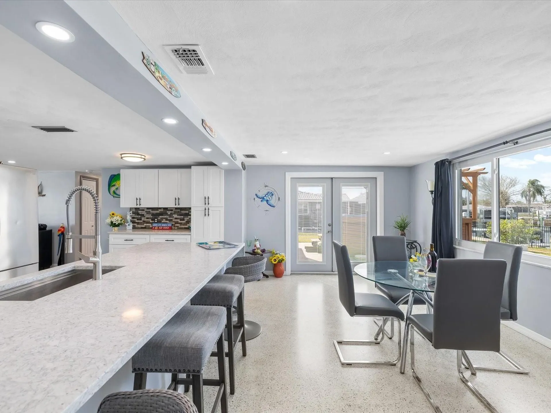 12809 4th Isle Hudson FL 34667