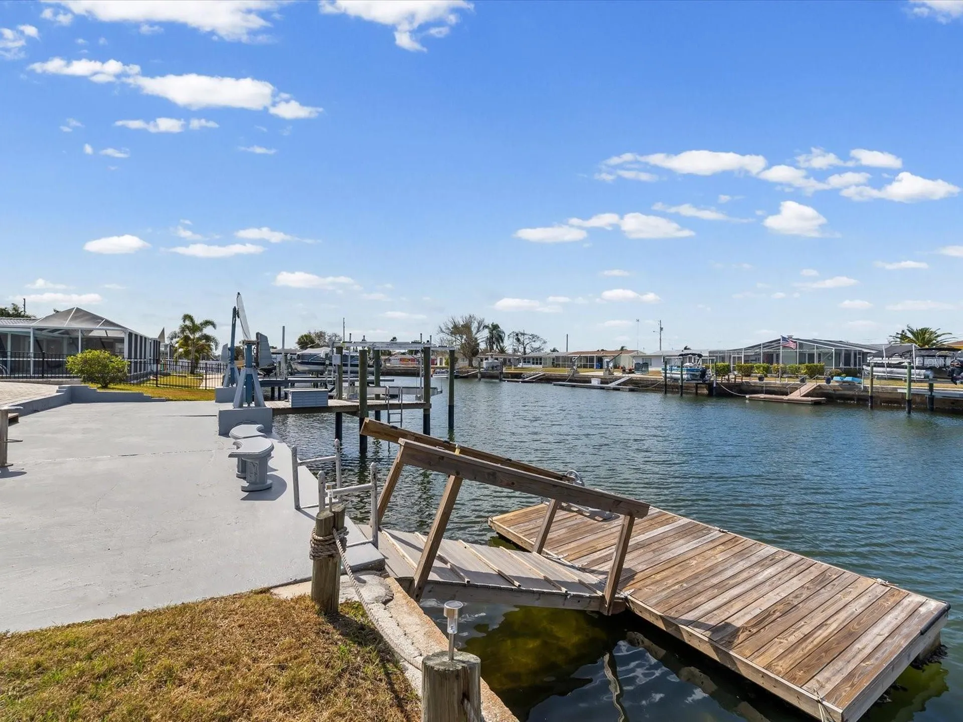 12809 4th Isle Hudson FL 34667