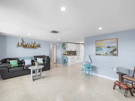 12809 4th Isle Hudson FL 34667
