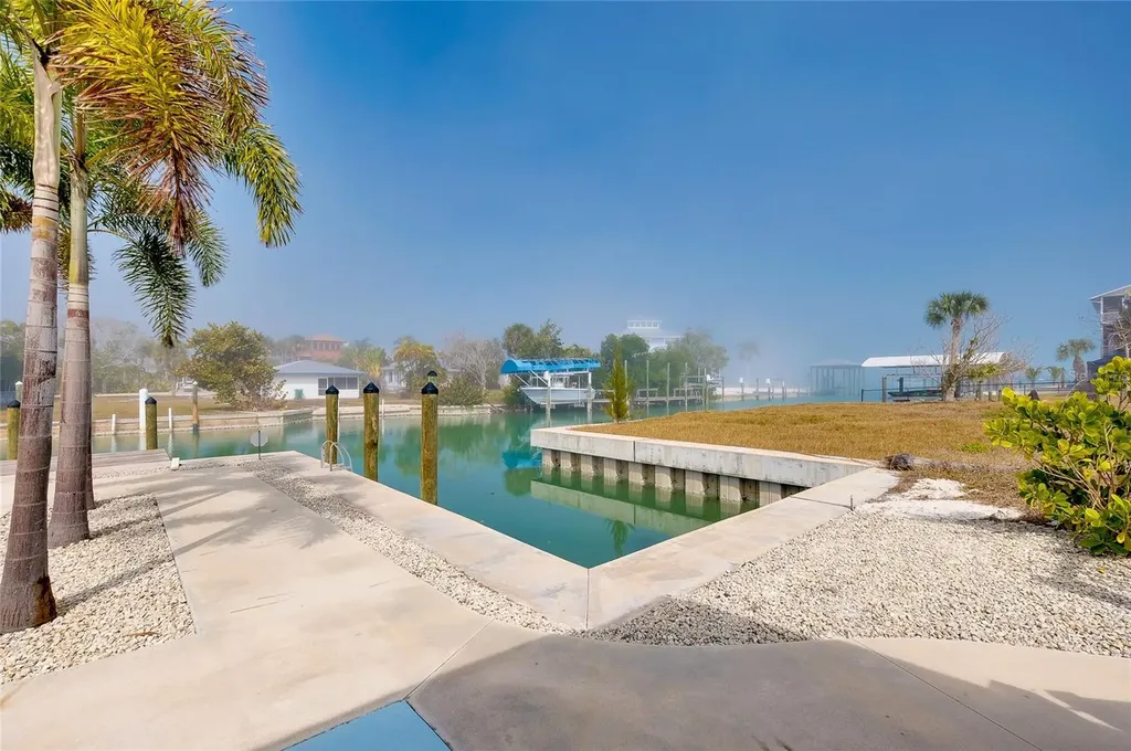 170 Mockingbird Lane Englewood FL 34223