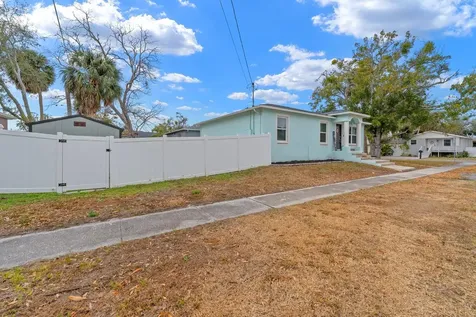 5316 W Idaho Street Tampa FL 33616