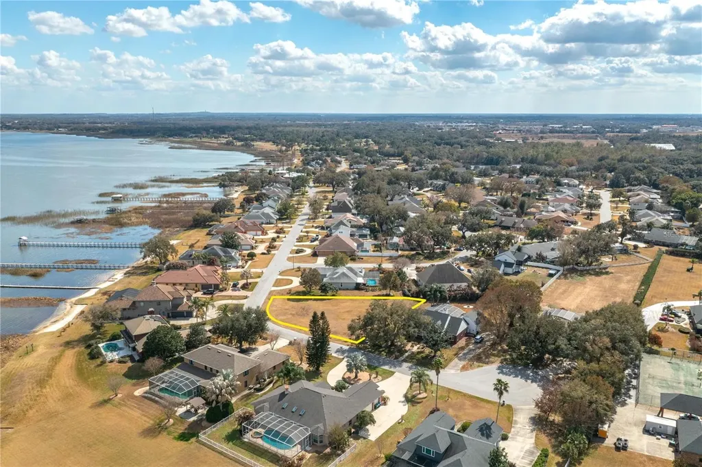 332 Hamilton Shore Drive Winter Haven FL 33883