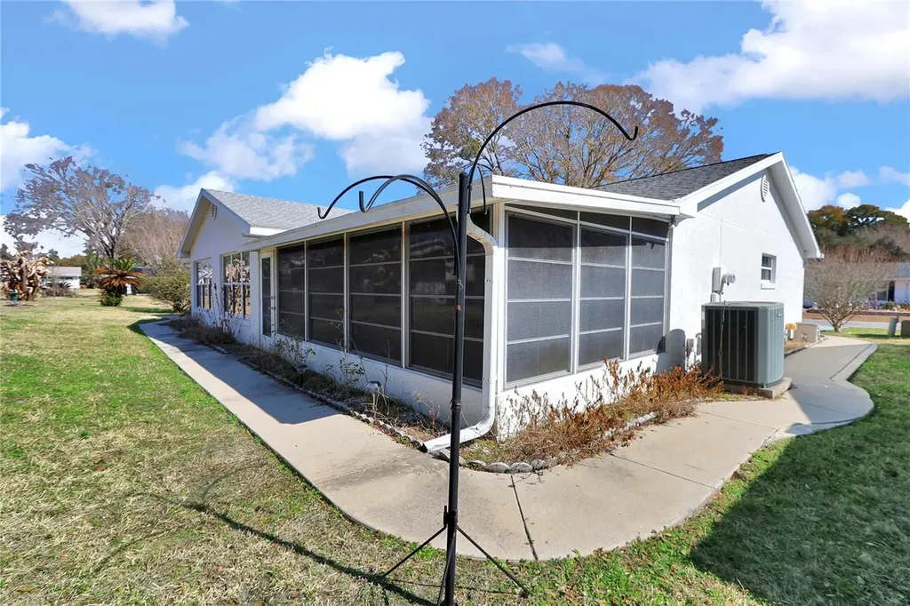 8319 SW 108th Loop Ocala FL 34481