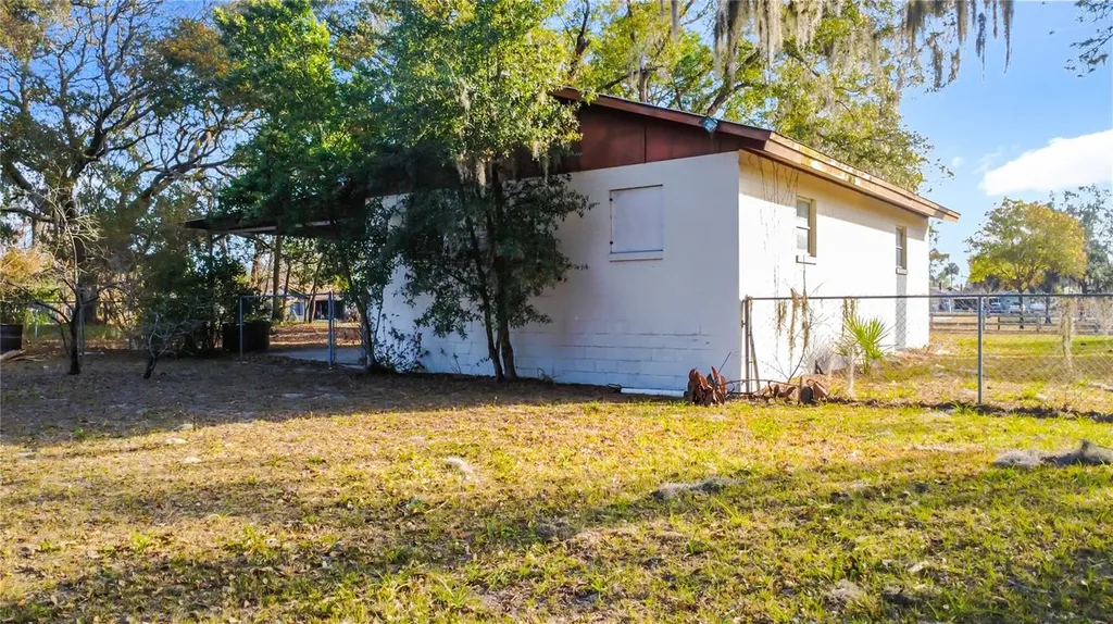 5759 Lake Street Mount Dora FL 32757