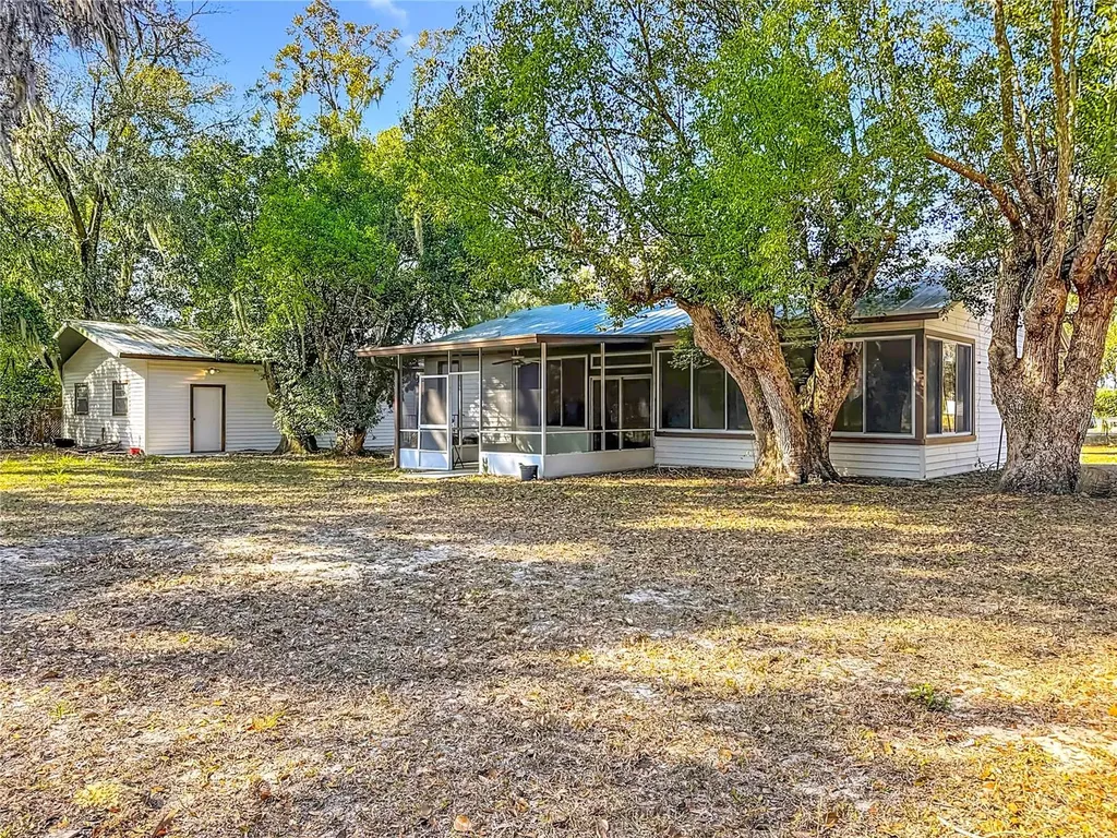 5759 Lake Street Mount Dora FL 32757