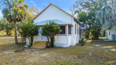 5759 Lake Street Mount Dora FL 32757