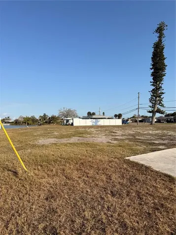 303 Shamrock Boulevard Venice FL 34293