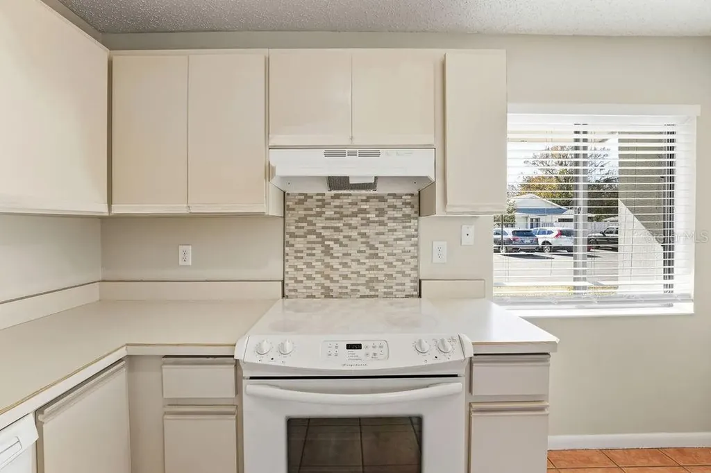 1 Lake Forest Place Palm Coast FL 32137