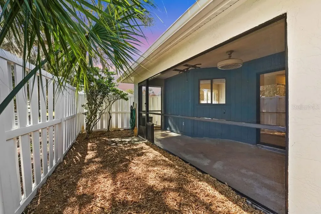 1 Lake Forest Place Palm Coast FL 32137