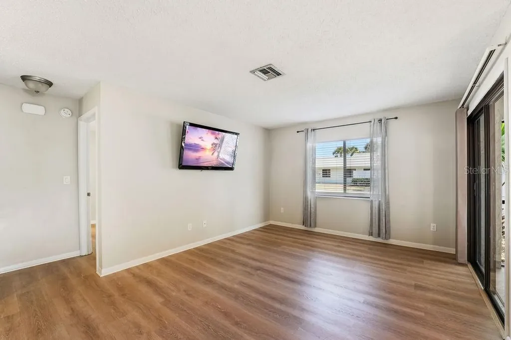 1 Lake Forest Place Palm Coast FL 32137