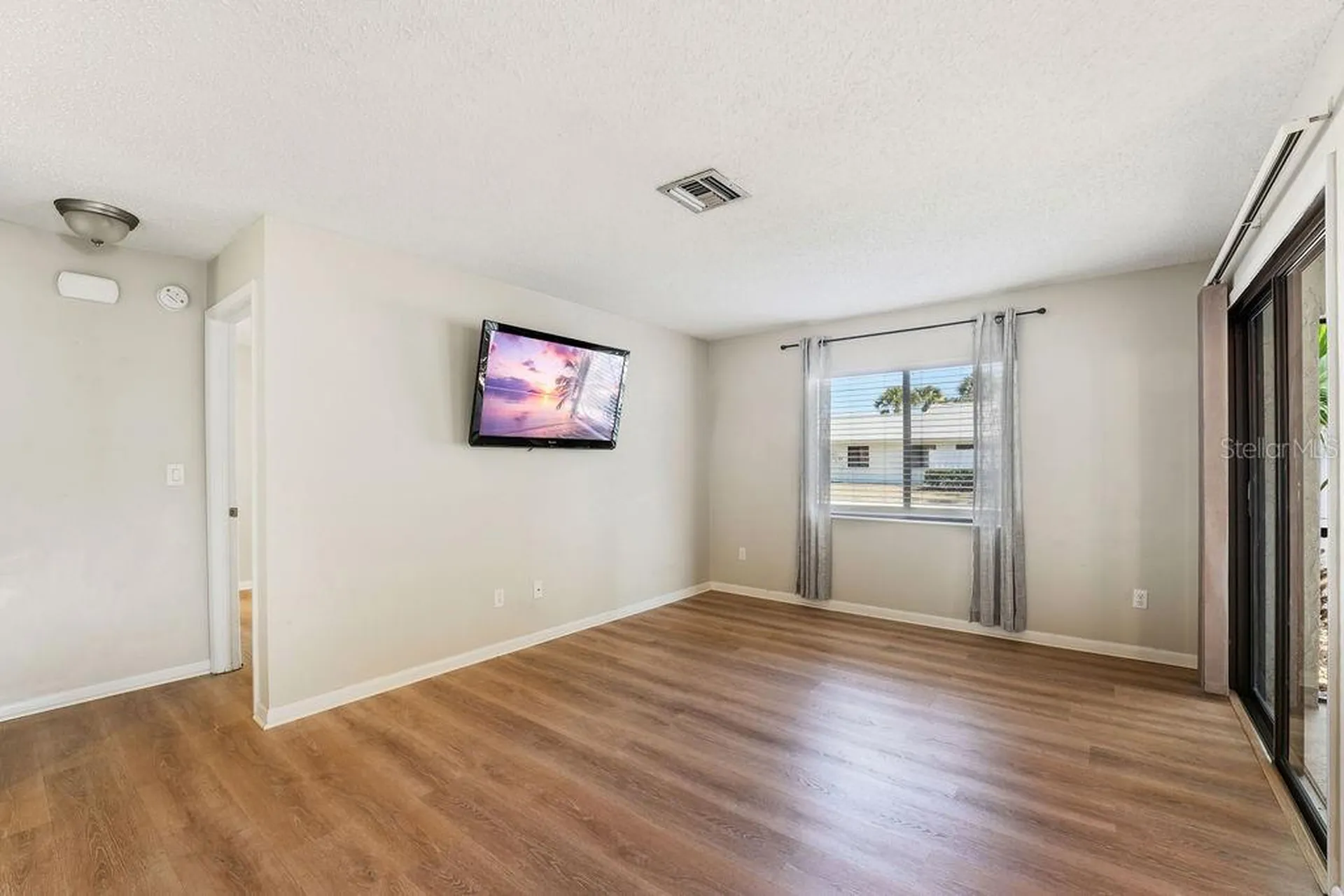 1 Lake Forest Place Palm Coast FL 32137