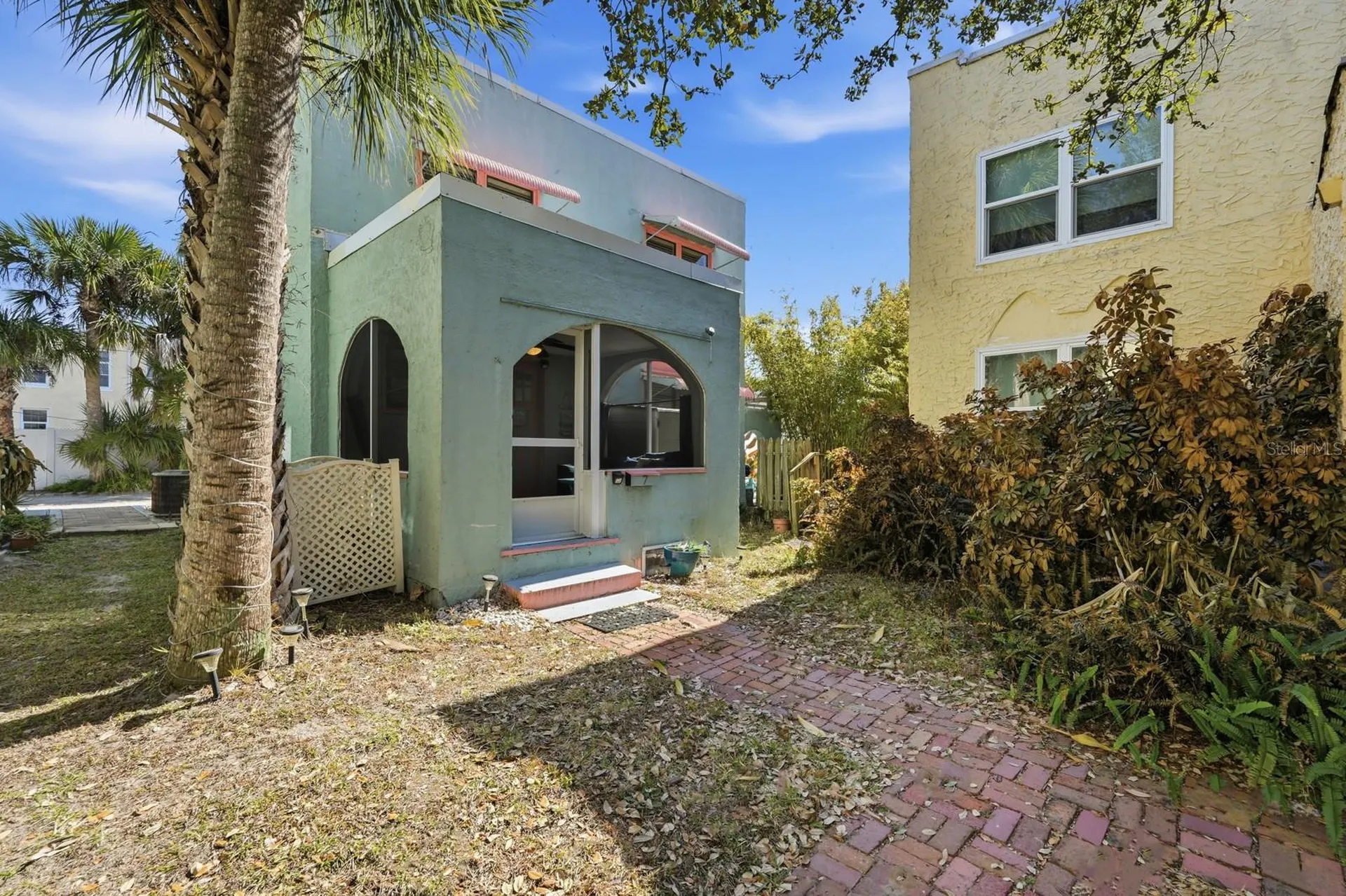 7 Clarendon Court Daytona Beach FL 32118