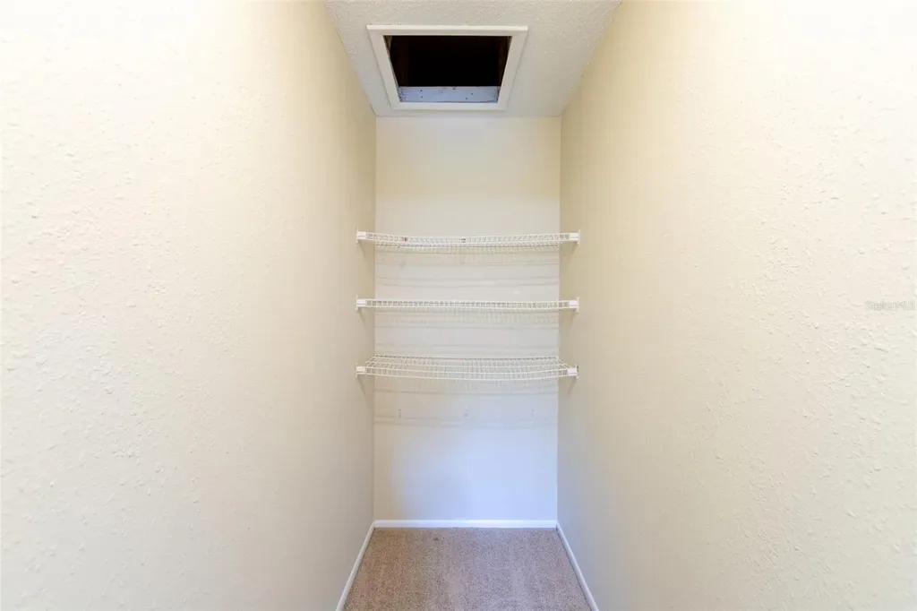 5669 Breckenridge Circle Orlando FL 32818