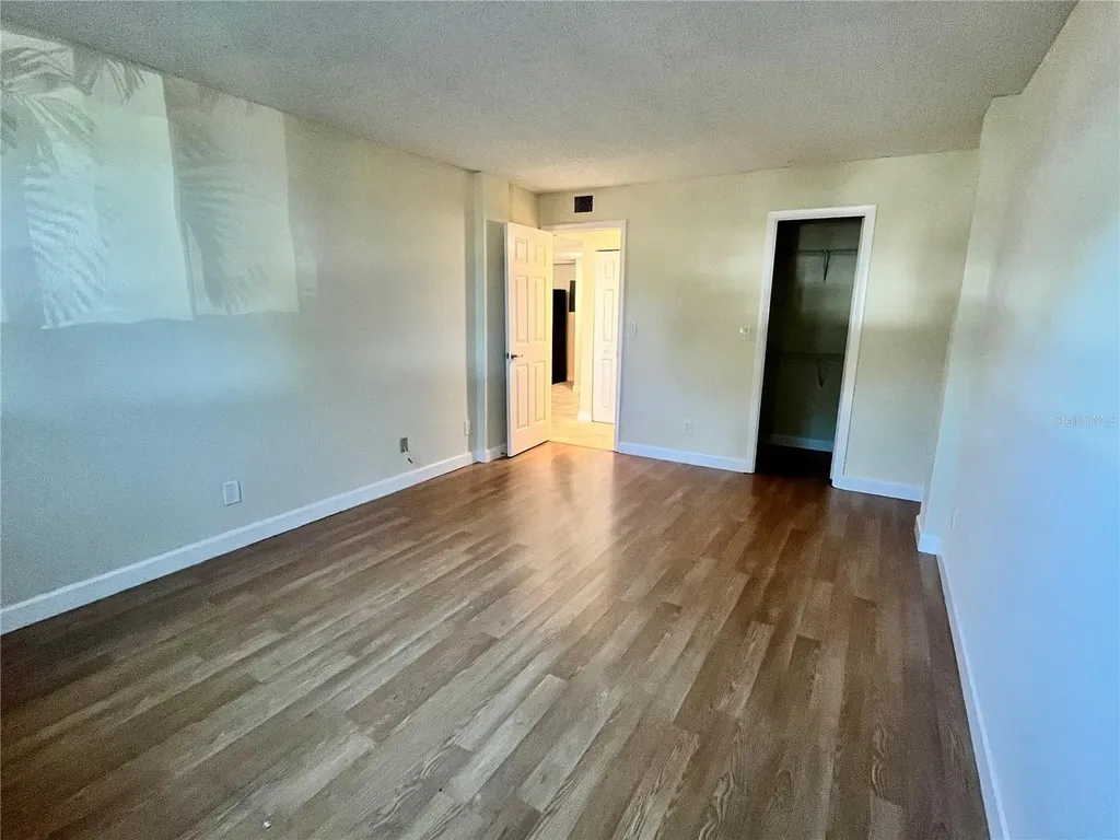 2700 Coconut Bay Lane Sarasota FL 34237