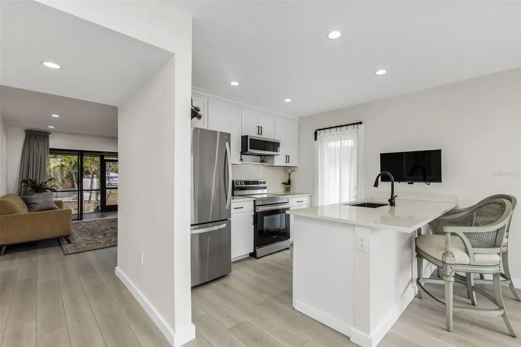 232 W Henry Street Punta Gorda FL 33950