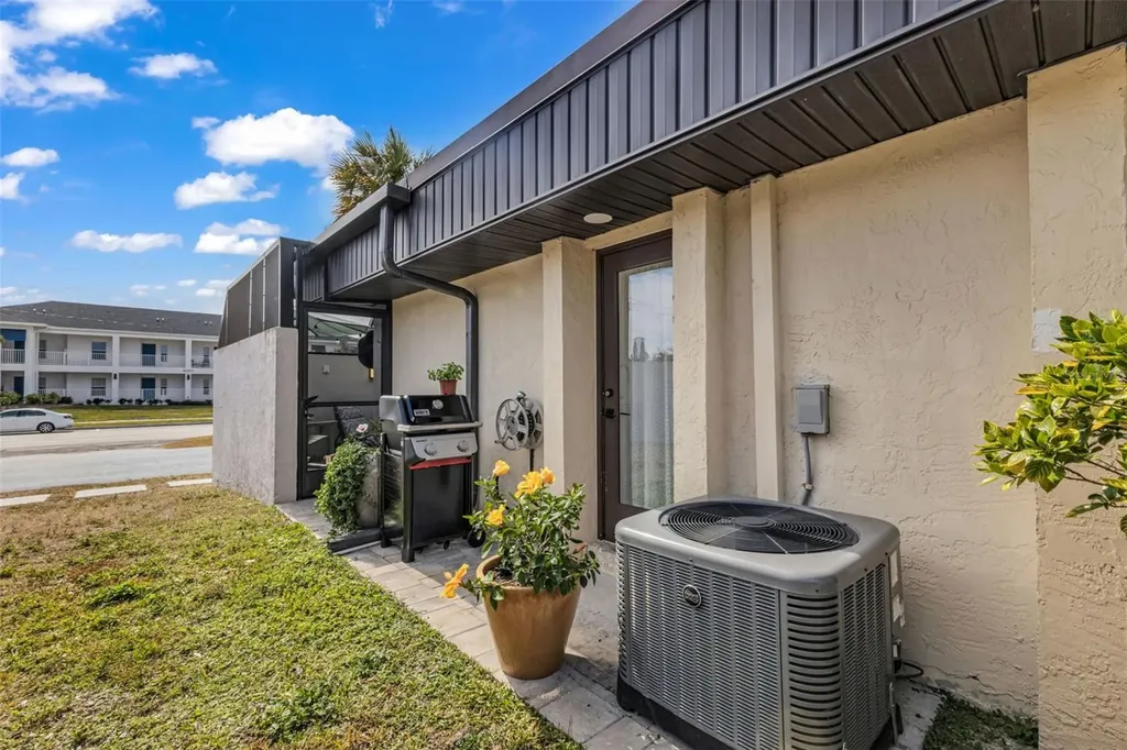 232 W Henry Street Punta Gorda FL 33950