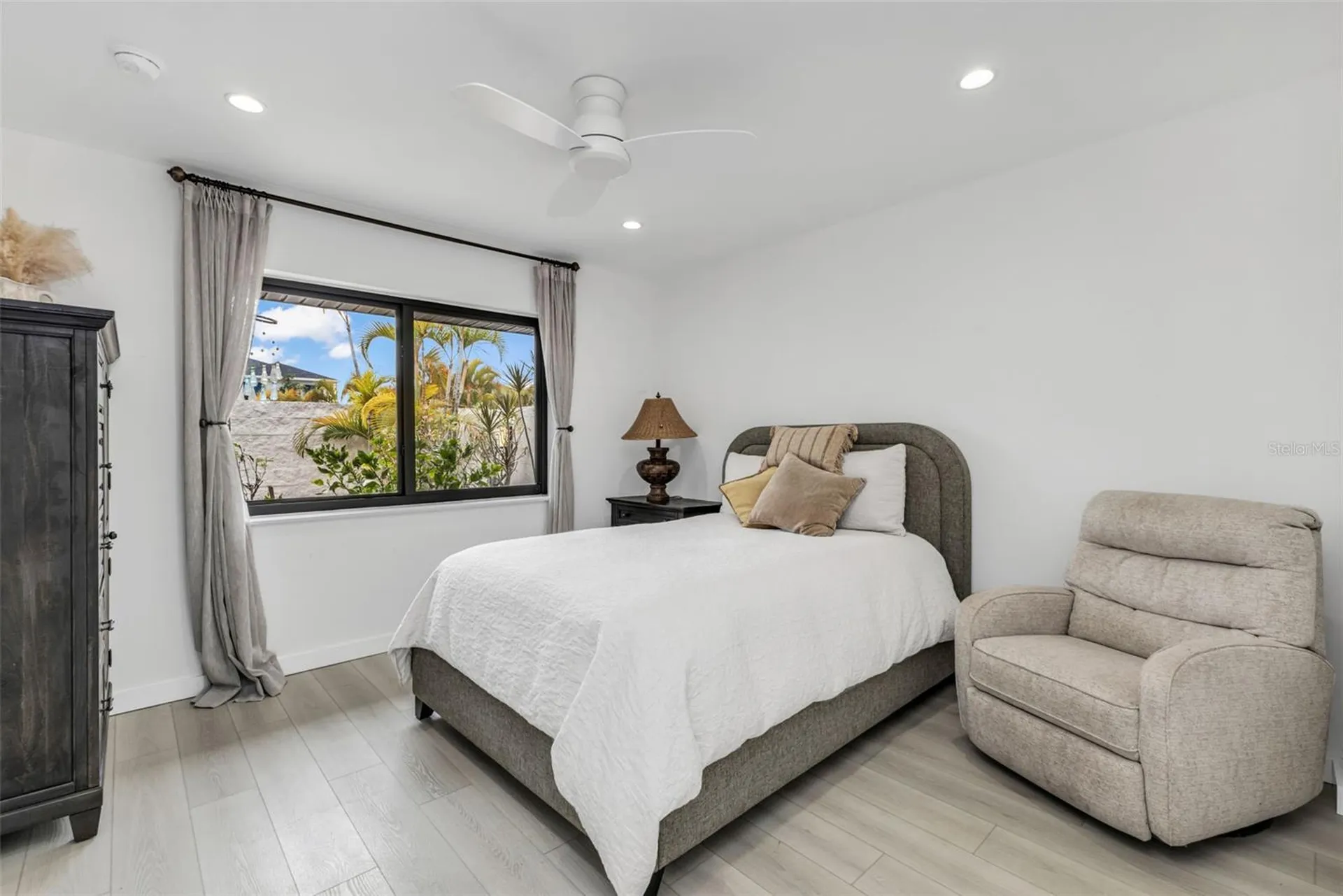 232 W Henry Street Punta Gorda FL 33950