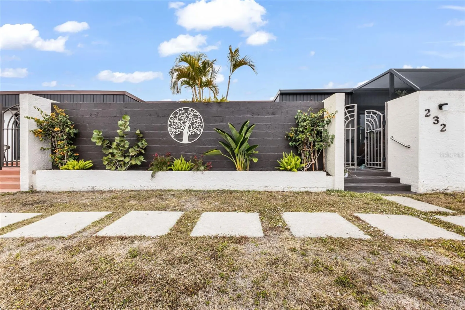 232 W Henry Street Punta Gorda FL 33950