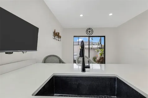 232 W Henry Street Punta Gorda FL 33950