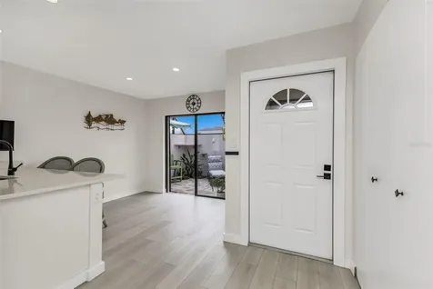 232 W Henry Street Punta Gorda FL 33950