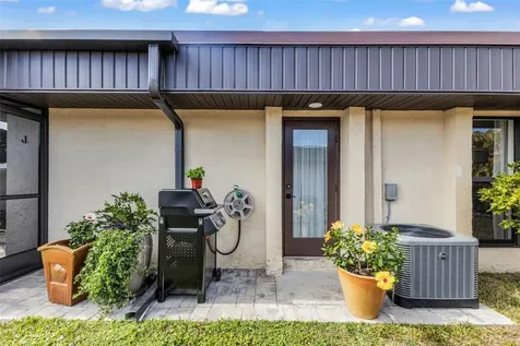 232 W Henry Street Punta Gorda FL 33950