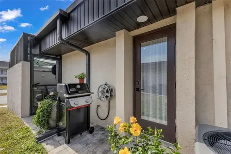232 W Henry Street Punta Gorda FL 33950